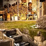 Lodge Cifrovana Drevenicka *