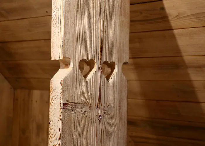 Cifrovana Drevenicka Hytte *